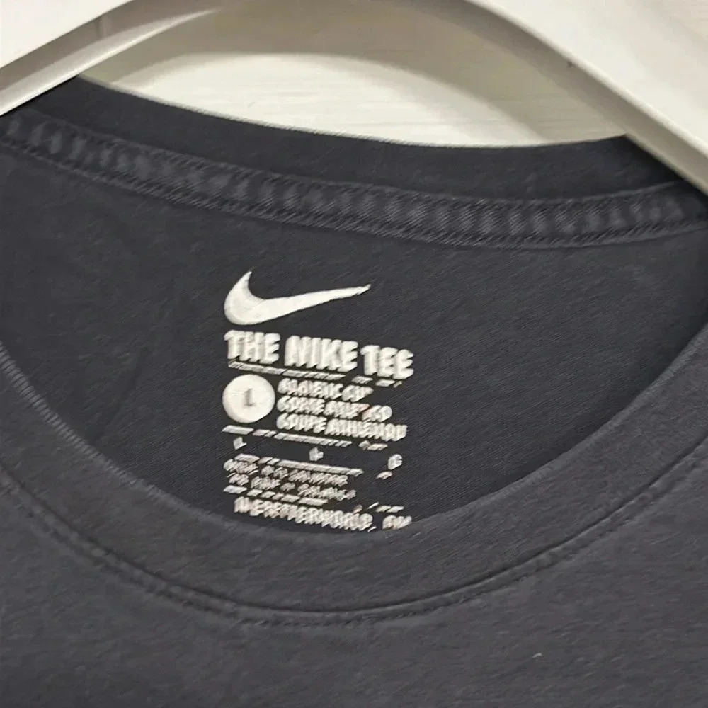NIKE The Nike Tee Rio De Janeiro Black Tshirt olympics lg round neck Unisex - Picture 4 of 5